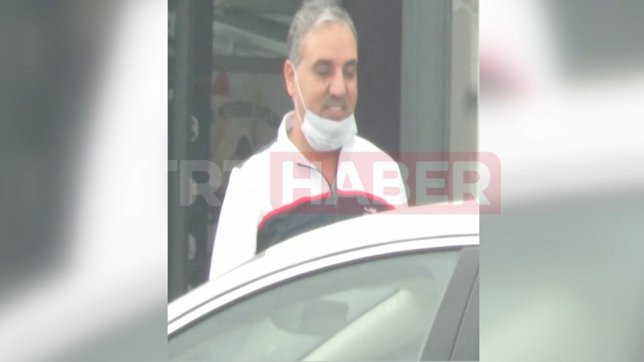 Milli İstihbarat Teşkilatı (MİT), BAE adına Türkiye`deki Arap muhalifler hakkında bilgi toplayan bir ajanı yakaladı.