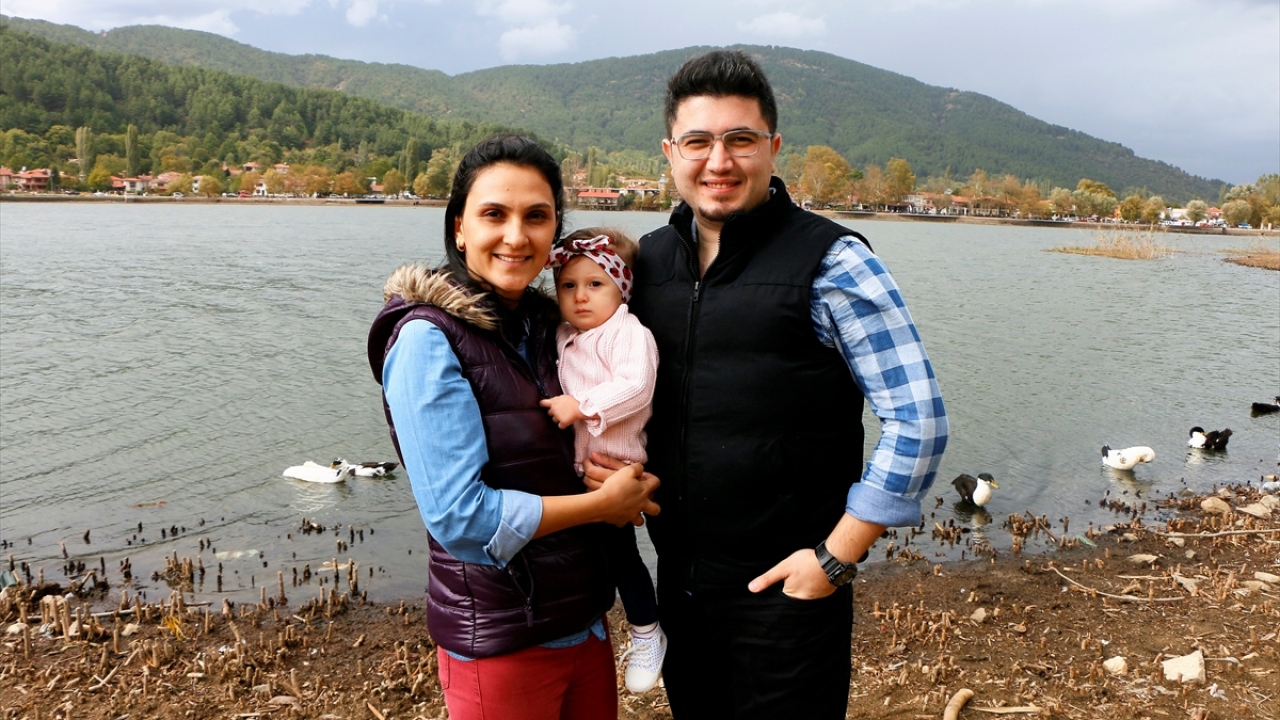 Hafta sonu dolayısıyla ailesiyle İzmir`den gelen Sıdıka Kök de ilk defa buraya geldiğini ve çok beğendiğini dile getirdi.