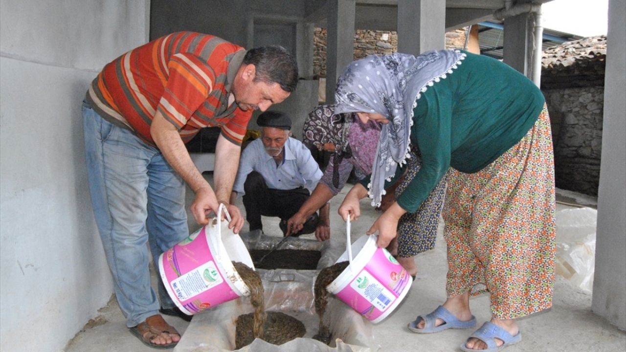 Çocukların emekleri kadın velilerin tecrübesiyle birleşti