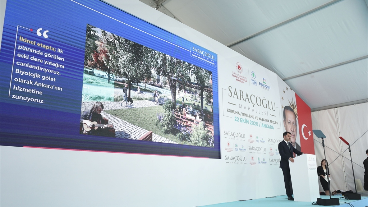 Bakan Kurum, tüm binaların yüksek teknolojiyle, enerji verimli, yalıtımlı, sıfır atık uyumlu akıllı bina özellikleriyle aslına uygun şekilde restore edildiğini belirterek, şunları kaydetti: