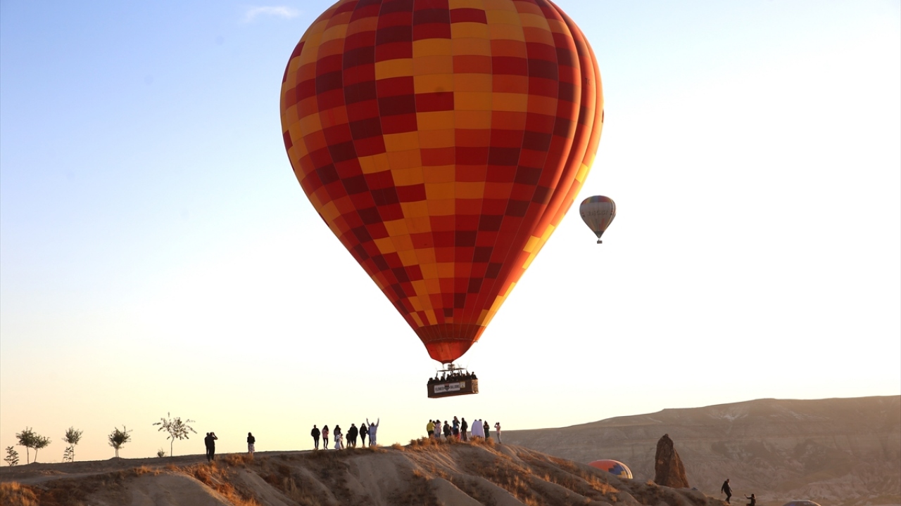 Yeni tip koronavirüs (Covid-19) tedbirleri kapsamında 17 Mart`ta durdurulan uçuşlar, 23 Ağustos tarihinden beri büyük ilgi görüyor.