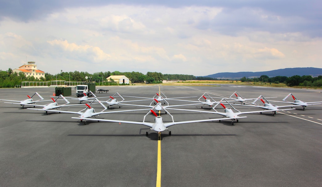 Azerbaycan`ın cephedeki başarısının en önemli etkenlerinden gösterilen bu silahlara Rus basını da ilgi gösteriyor.