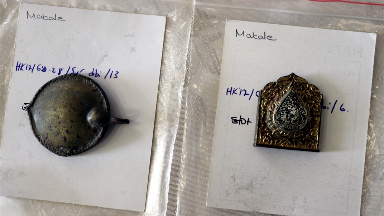 Kazı Başkanı Prof. Dr. İsmail Aytaç, yaptığı açıklamada, salgın dolayısıyla bu yıl fiili arkeolojik kazı yapmadıklarını ancak sahadaki diğer faaliyetleri sürdürdüklerini söyledi. 