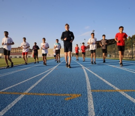 Geleceğin yıldız atletleri, yarışlara Kapadokya'nın engebeli arazilerinde hazırlanıyor
