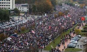 Belarus sokakları yeniden karıştı