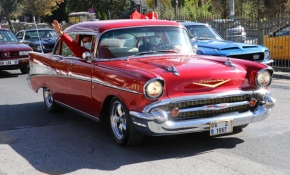 Ankara'da klasik otomobillerle 'Cumhuriyet' turu