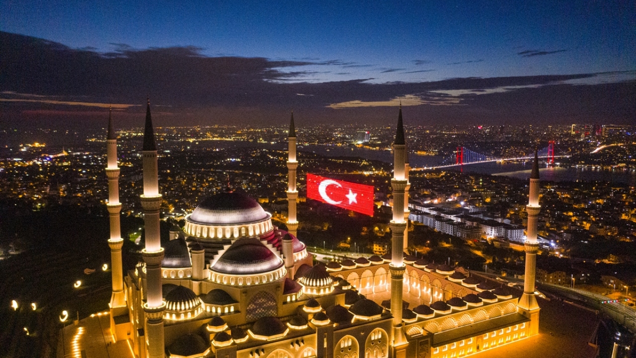 İstanbul-Çamlıca Camii