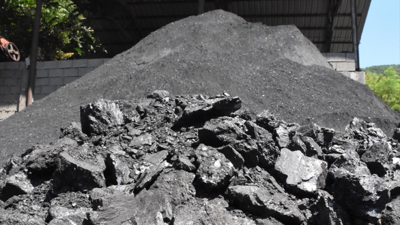 Bu dönemde TTK`ye bağlı Karadon, Kozlu, Üzülmez, Amasra ve Armutçuk maden ocaklarında 849 bin 972 ton satılabilir taş kömürü üretildi.