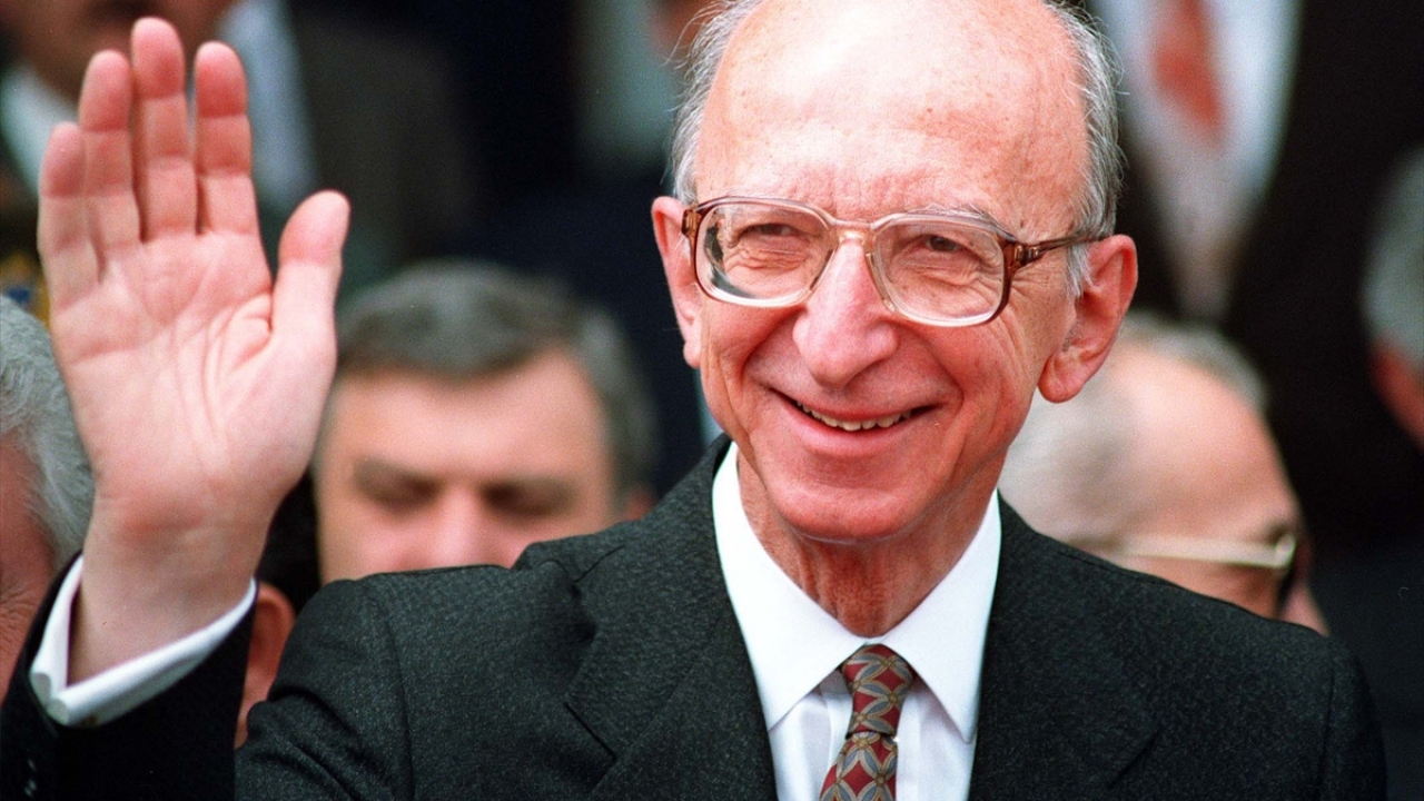 Bilimsel çalışmaları iz bıraktı