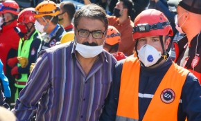 Elif'in babasının mutluluk gözyaşları