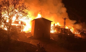 Kastamonu'nun Tepeharman köyünde yangın