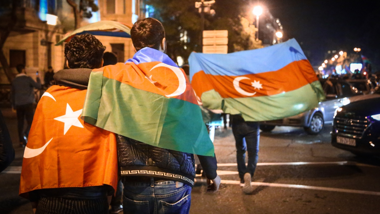 Şuşa'nın işgalden kurtarılması coşkuyla karşılandı