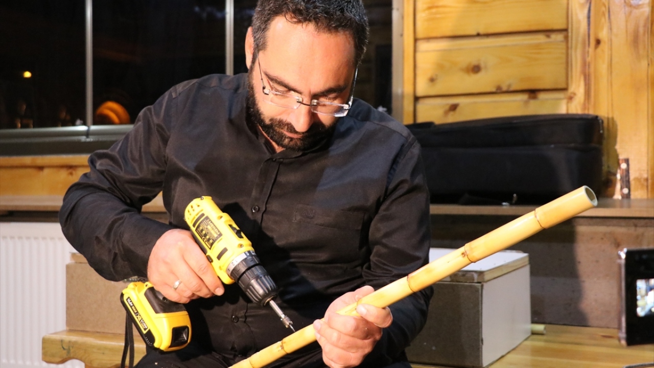 Neyin gençler arasında yaygınlaşması için çabalıyor