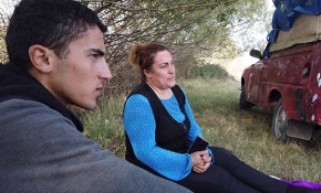 Kamyonette yaşayan Laçınlı aile: Düşman hangi devletle karşı karşıya olduğunu görsün