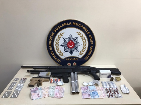 Adanada uyuşturucu satıcılarına yönelik operasyon: 19 gözaltı