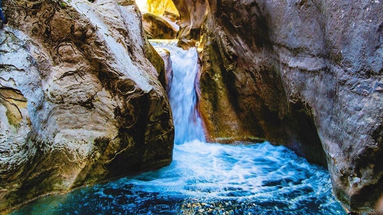 Eskiye göre daha çok kişinin doğa turizmine yöneldiğini belirten Şevkan, şöyle konuştu: