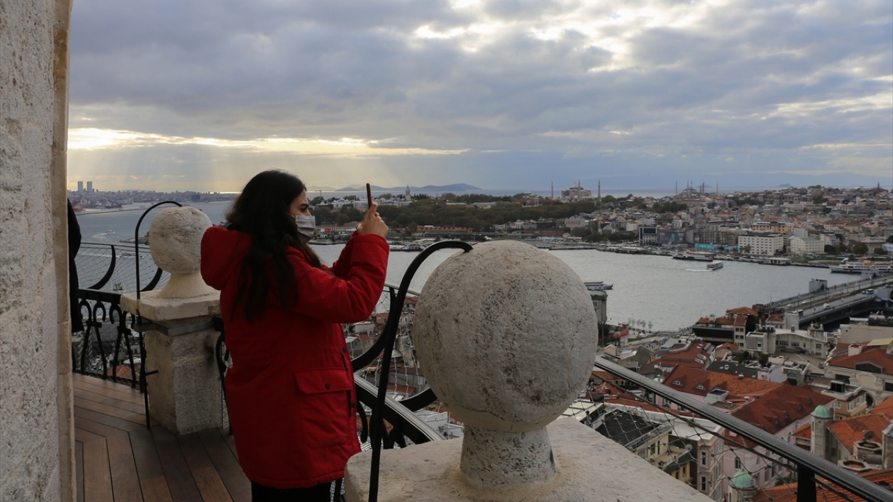 Galata Kulesi�ni mahalle sakinleri ziyaret etti TRT Haber Foto Galeri