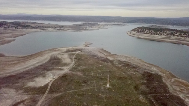 Porsuk Barajının suyu çekilince eski minare gün yüzüne çıktı