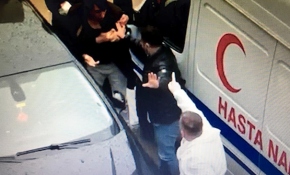 Koronavirüs vakası almaya giden ambulans şoförü darp edildi