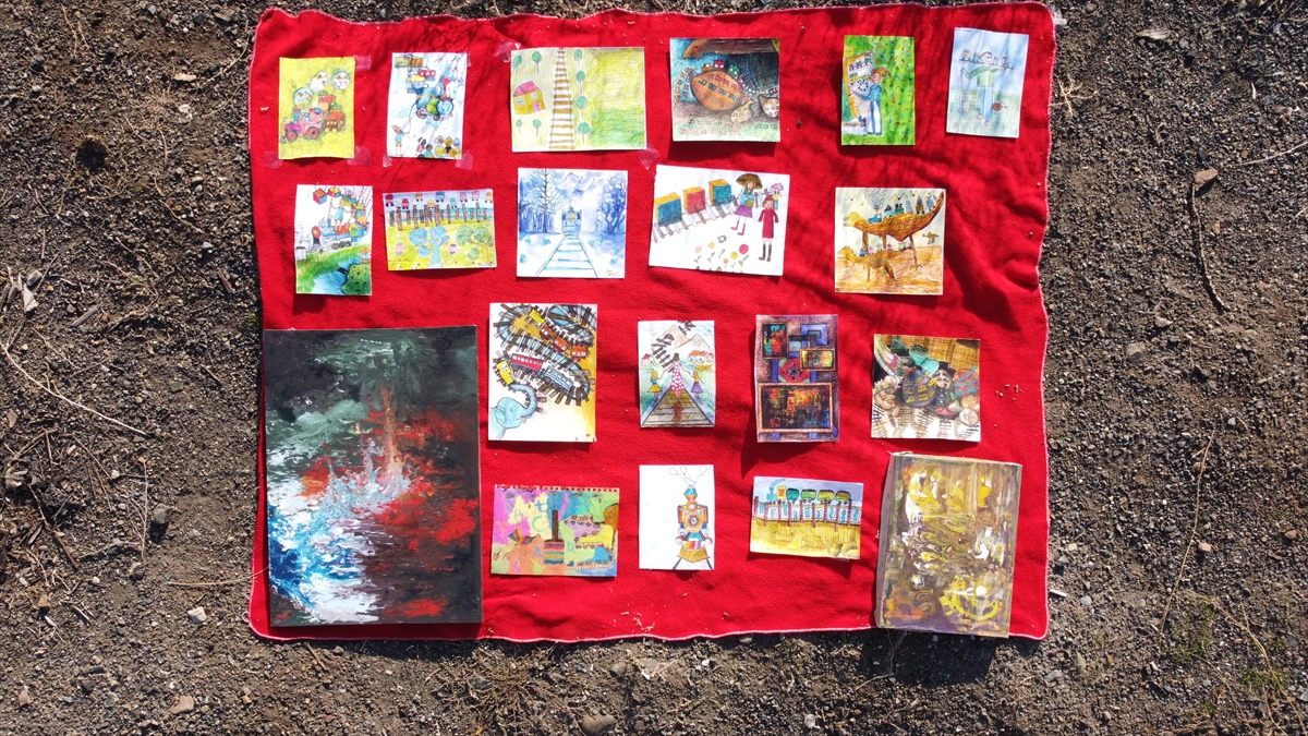 "Resim yaparak çok eğleniyoruz"