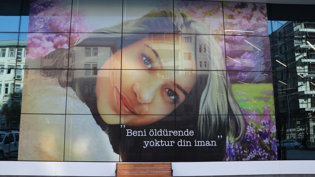 Talebin Valilikçe iletilmesi üzerine Bakanlığın da onayı ile kütüphane "Batman Şehit Şenay Aybüke Yalçın İl Halk Kütüphanesi" olarak hizmet vermeye başladı.