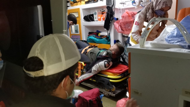 Kocaelide bariyere çarpan motosikletin sürücüsü yaralandı