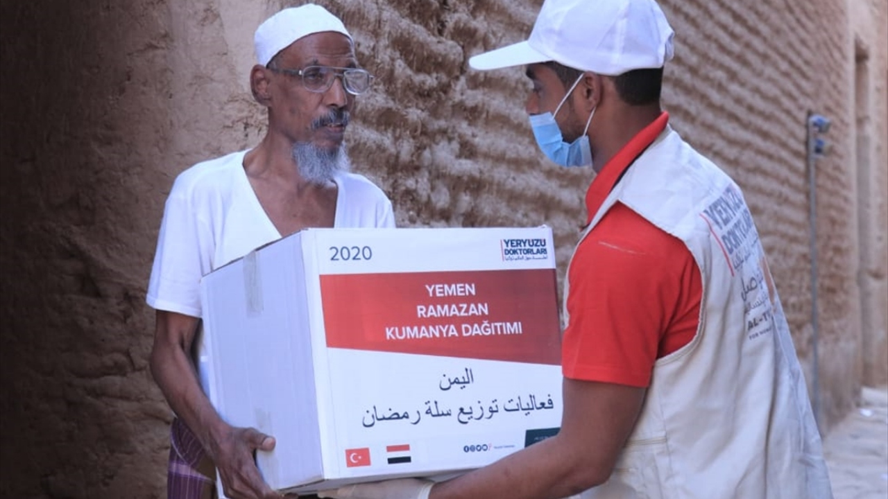 Ceyhan, beslenme sağlığı merkezlerinde tedavilerin 3 ila 6 ay arasında sürdüğünü belirterek şöyle devam etti: