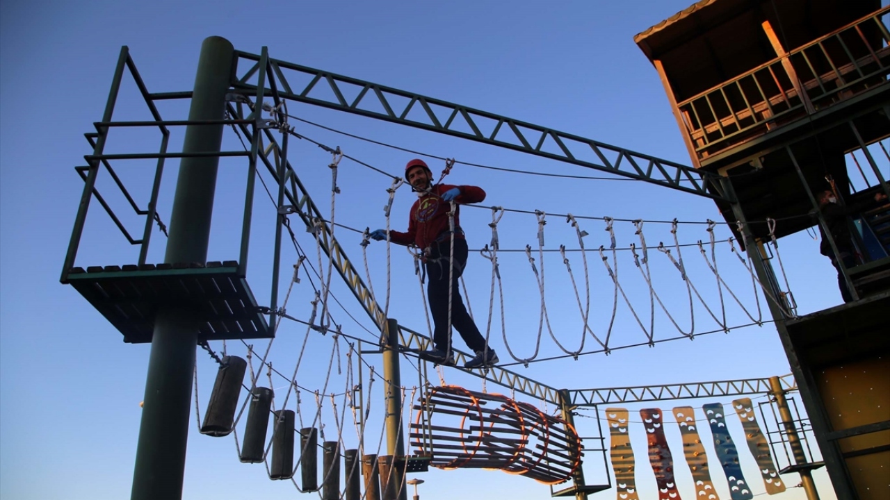 Kastamonu İl Sağlık Müdürlüğü Şube Müdürü Mustafa Turan, sağlık çalışanlarının özveriyle yoğun bir şekilde çalıştığını söyledi.