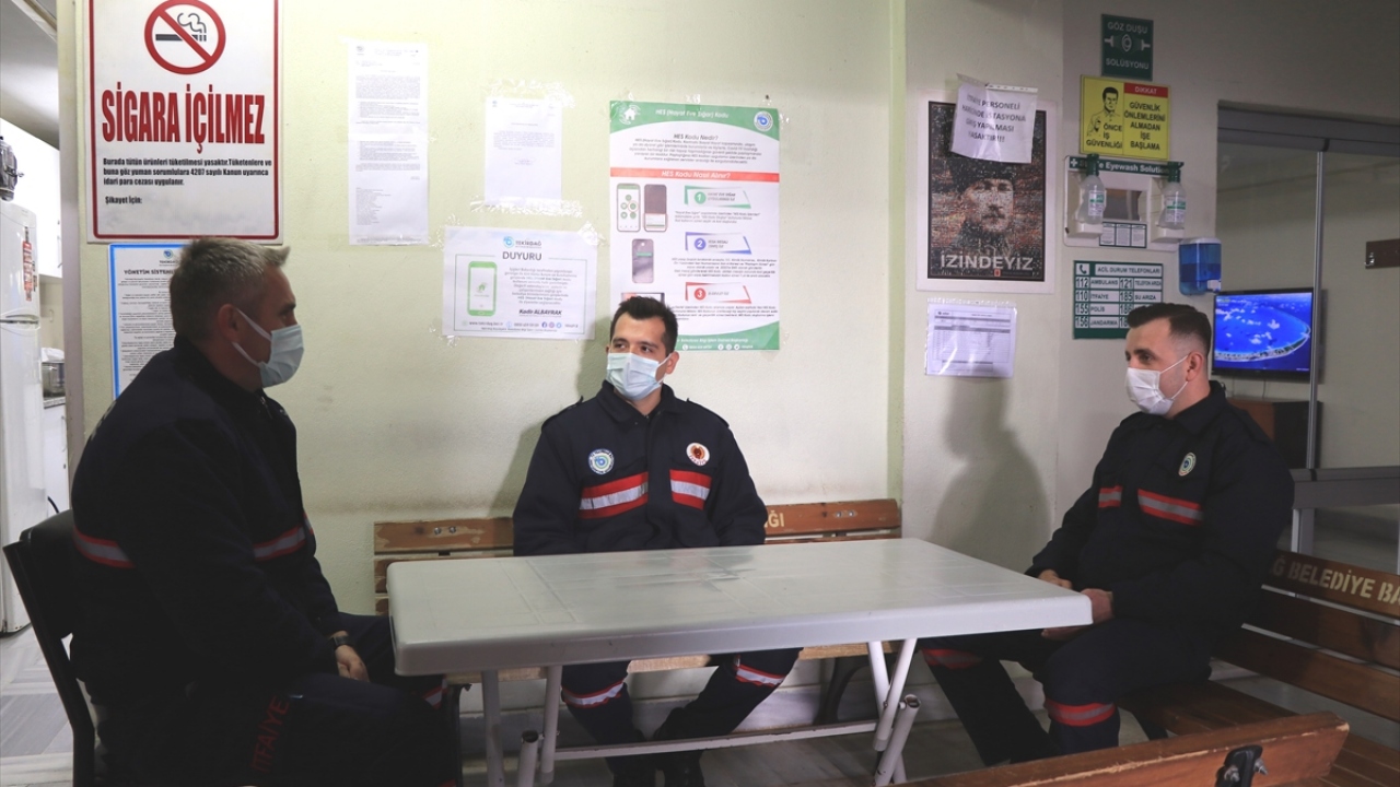 Karabulut, ilk gün 2-3 saat uykuyla çalıştıklarına işaret ederek, şu ifadeleri kullandı: