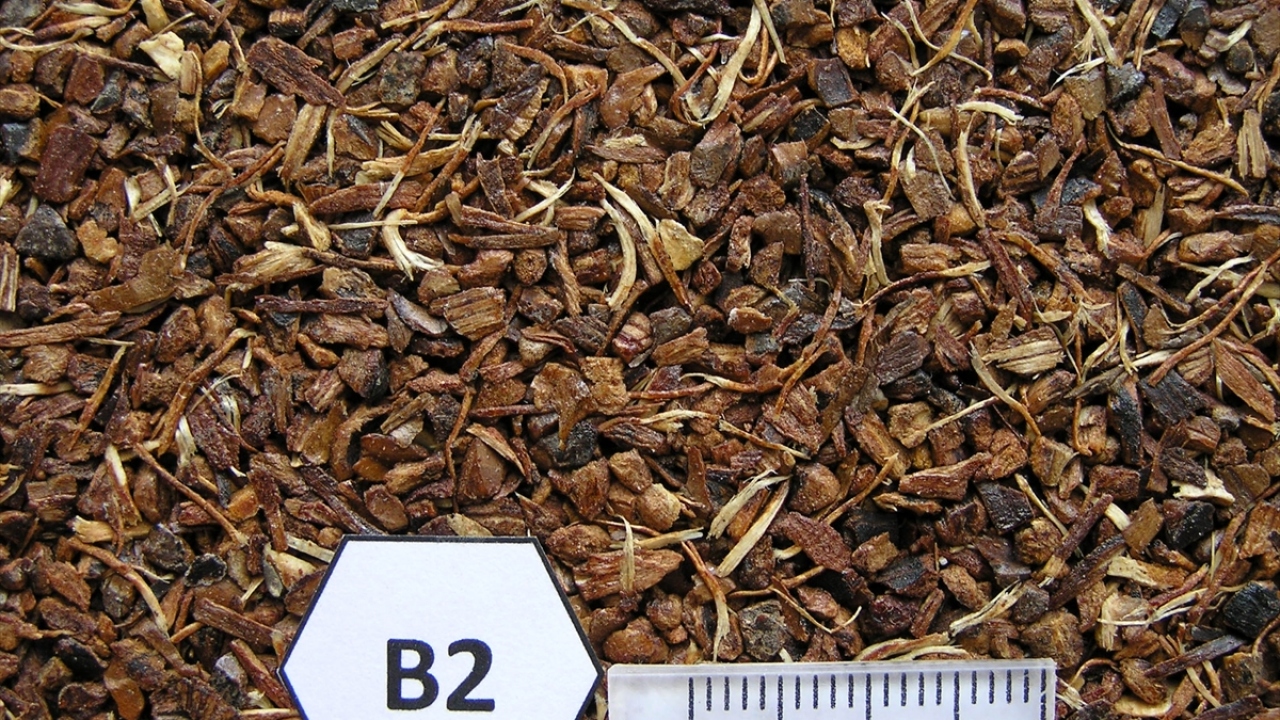 Türkiye Bilimsel ve Teknolojik Araştırma Kurumuna (TÜBİTAK) da sunulan proje kapsamında gerekli aşamaların tamamlanmasıyla, farklı kombinasyonlarda 15 çeşit ısı yalıtım malzemesi üretildi.