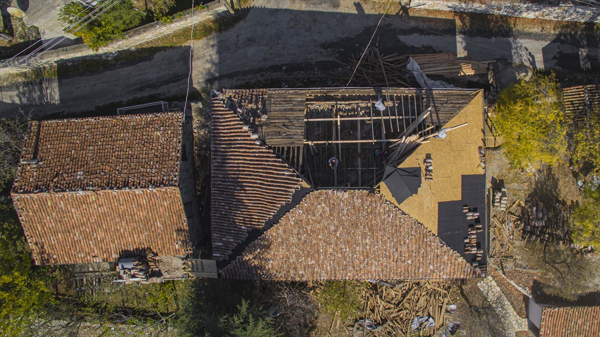 İki sınıftan oluşan, içinde atölye, müze ve okuma salonu bulunan tarihi okul, Antalya Kültür Varlıkları Koruma Bölge Kurulunca 2011`de "Korunması Gerekli Taşınmaz Kültür Varlığı" olarak tescil edildi.