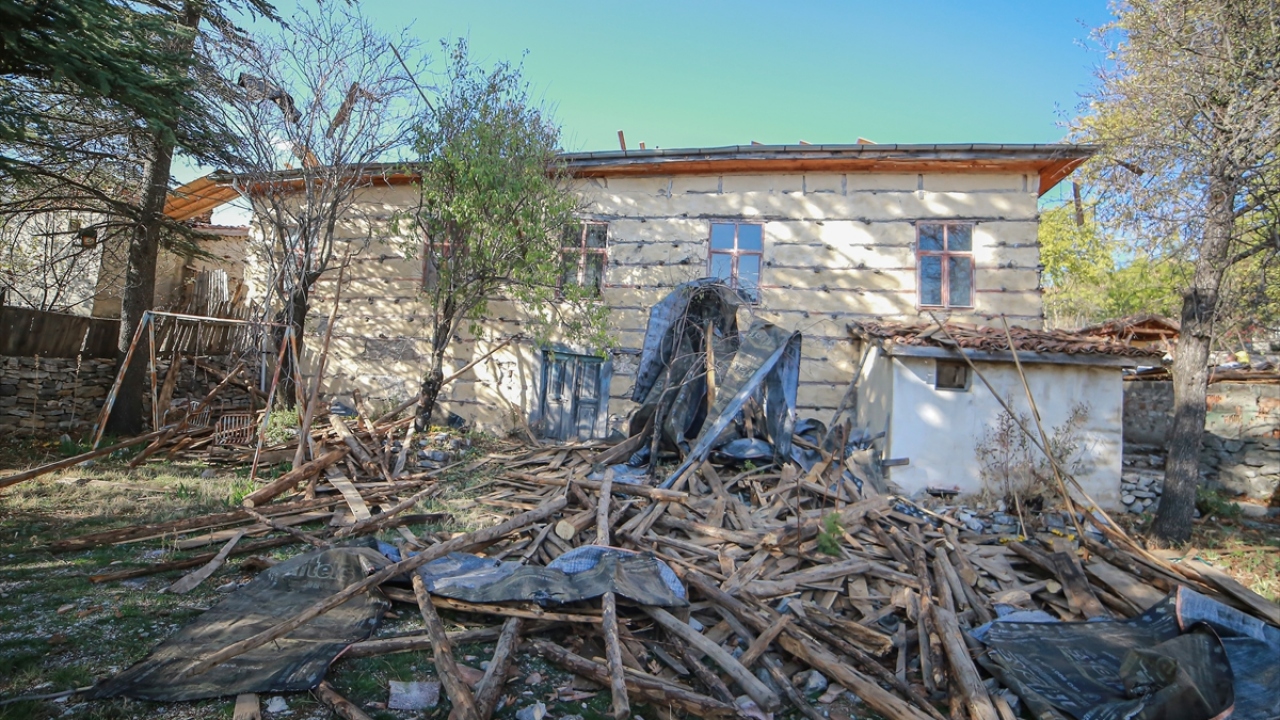 "Bu okuldan başarılı iş insanları mezun oldu"