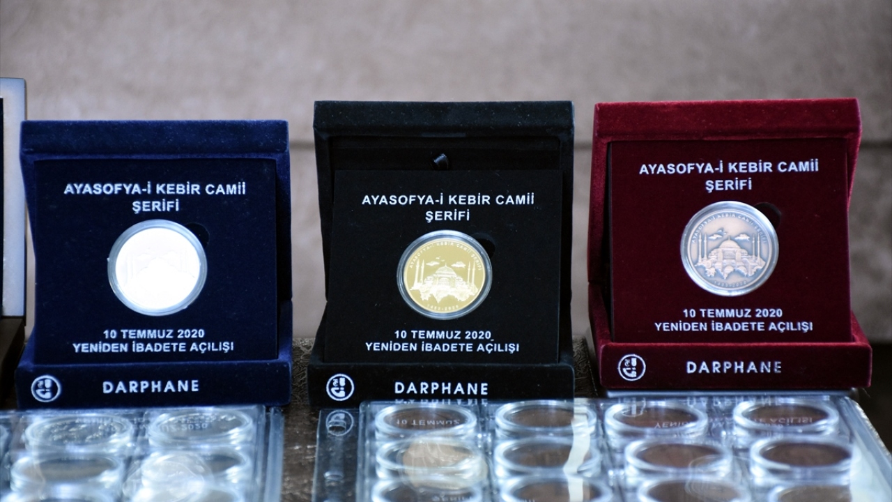 Arık, Talas Belediye Başkanı Mustafa Yalçın`ın koleksiyonerlere yardımcı olduğunu ve önemli faydalar sağladığını da sözlerine ekledi.