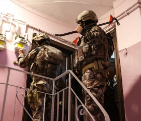 İstanbul merkezli 3 ilde silahlı suç örgütüne operasyon