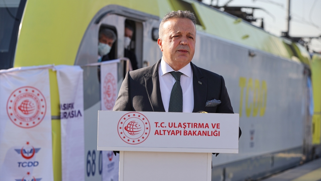  "Bu tren, ihracatta rekorların geleceğinin habercisi"
