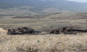 Azerbaycan'dan BM'ye yabancı savaşçı raporu: PKK'lıları Yunan uçakları taşıdı