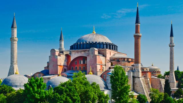 Ayasofya Camiini 3,5 milyonun üzerinde kişi ziyaret etti