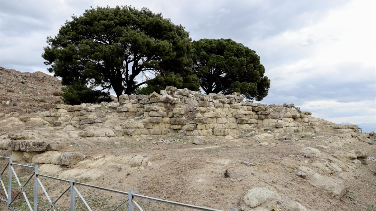 Yerinde sergilenmeli