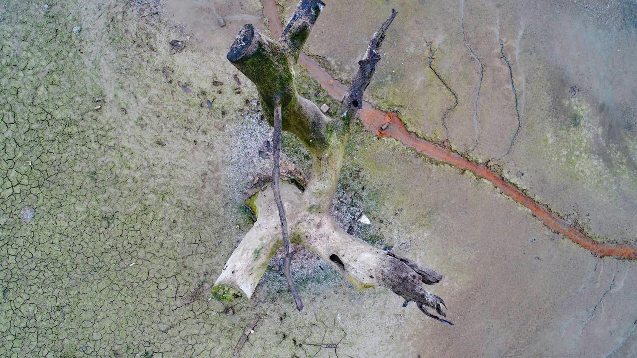 Sazlıdere Barajı’nın son yıllarına bakıldığında ise en düşük doluluk oranının 14 Aralık 2008 yılında yüzde 17.07 ölçülürken bu rakam bugün itibariyle yüzde 5 olarak kayda geçti.