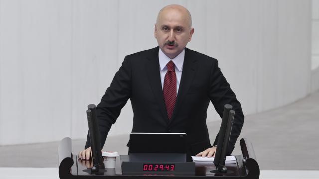 Bakan Karaismailoğlu: Çine giden trenimiz tarihe geçti