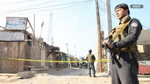 Afganistanda bombalı saldırı: 5 ölü