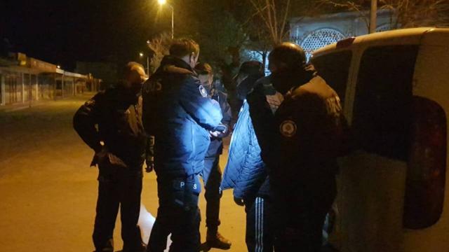 10 ayrı suçtan aranan kişi uygulama noktasında yakalandı