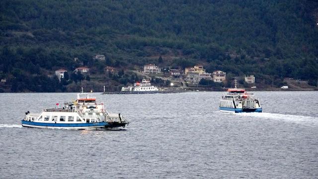 Gökçeadaya bazı feribot seferleri iptal edildi