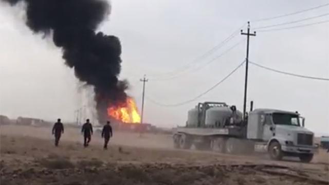 Kerkükte yanan petrol kuyularından biri söndürüldü