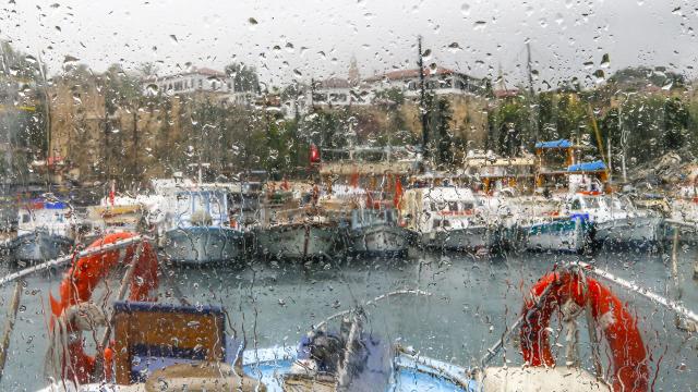 Meteorolojiden 6 il için sarı uyarı: Kuvvetli fırtına geliyor