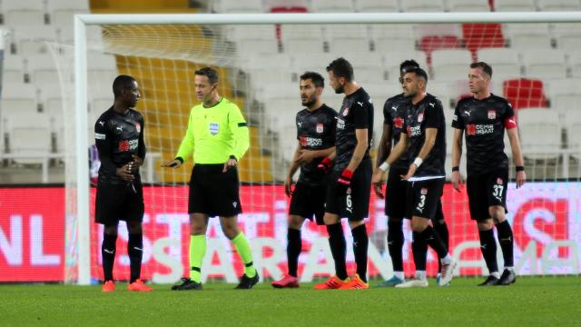Sivasspor sahasında kazanamıyor