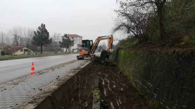 Bartında taşkın önleme çalışmaları yapılıyor