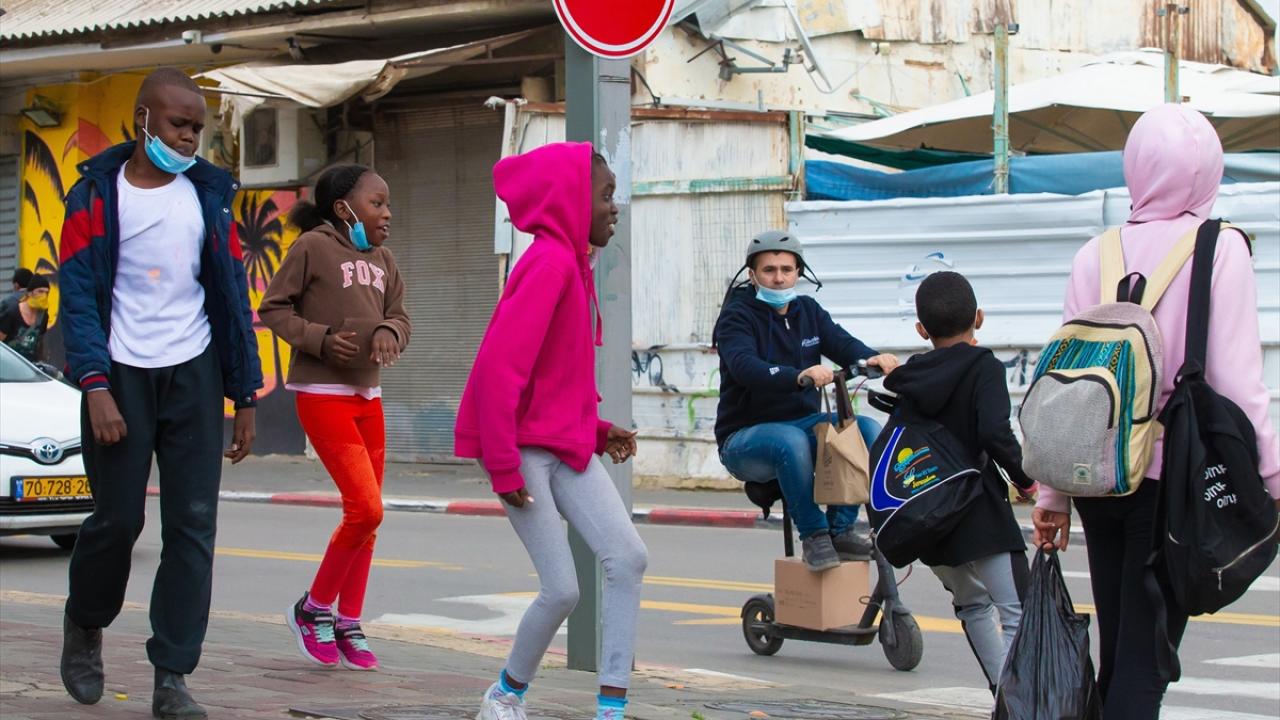 Eritre ve Sudanlı göçmenler