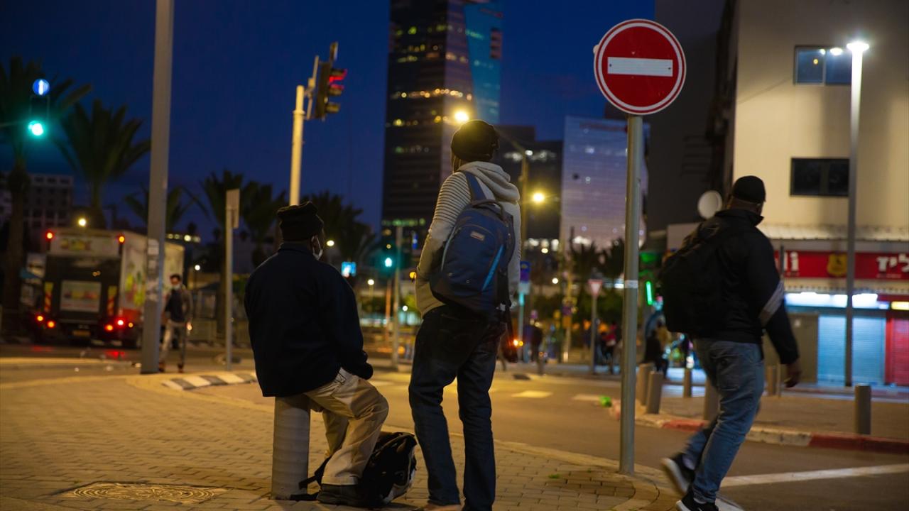 Eritre ve Sudanlı göçmenler