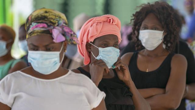 Afrikada COVID-19 vaka sayısı 2 milyon 646 bini aştı
